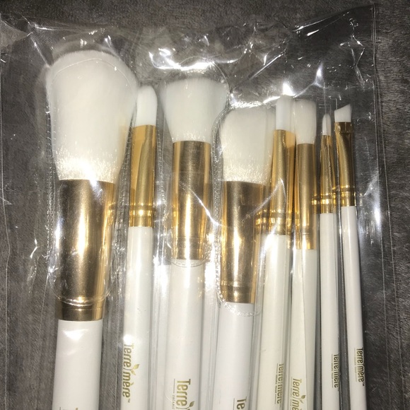 💚TERRE MERE Vegan Make-up Brushes - Picture 4 of 6